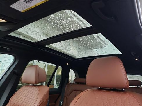 New 2026 BMW X5 M60i image 21