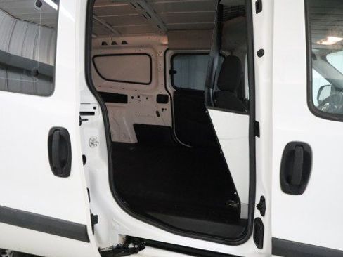 Used 2017 RAM ProMaster City Tradesman w/ Rear Back-up Camera Group FWD image 21