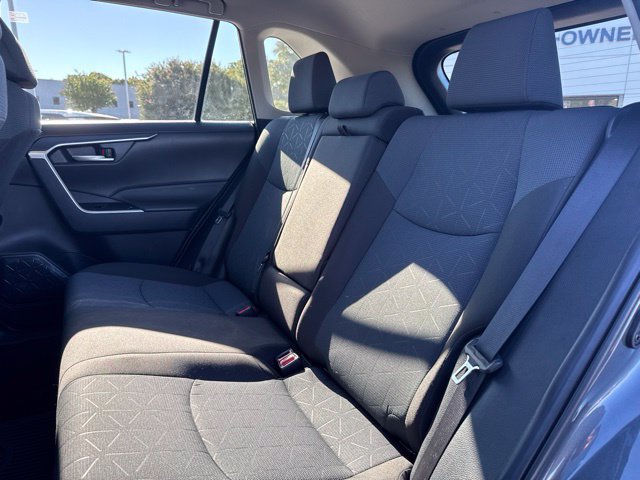 Used 2025 Toyota RAV4 XLE w/ Convenience Package FWD image 10