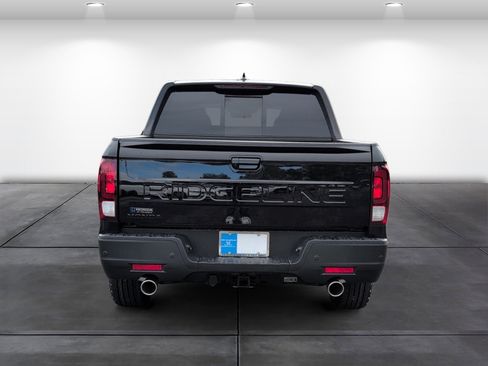 New 2026 Honda Ridgeline Black Edition image 5