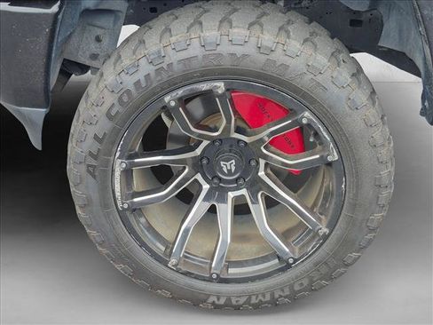 Used 2022 RAM 1500 Laramie w/ Sport Appearance Package AWD/4WD image 10