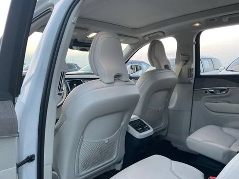 Certified 2023 Volvo XC90 B6 Plus AWD/4WD image 23