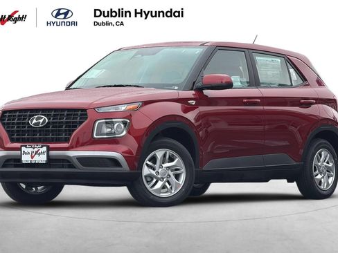 Used 2026 Hyundai Venue SE FWD image 1