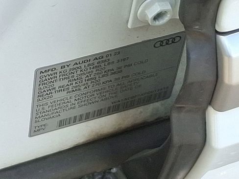 Certified 2023 Audi Q7 2.0T Premium w/ Towing Package image 28