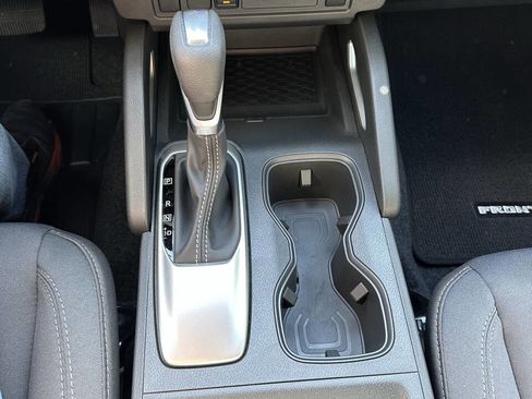 Used 2025 Nissan Frontier SV image 30