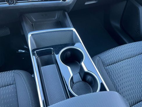 Used 2025 Chevrolet Equinox LT image 41