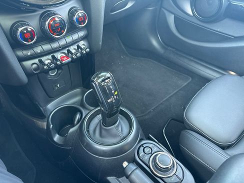 Used 2024 MINI Cooper S FWD image 19
