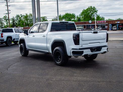 Used 2021 GMC Sierra 1500 AT4 w/ AT4 Premium Package image 5