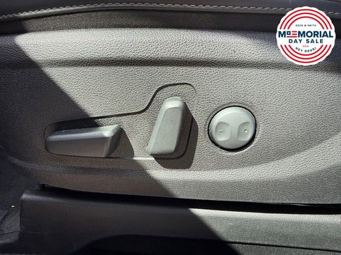 Used 2025 Kia Telluride S AWD/4WD image 25