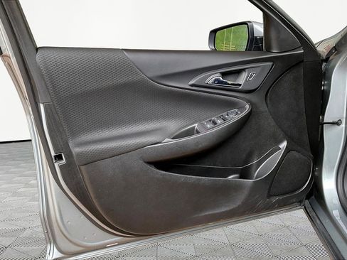 Used 2023 Chevrolet Malibu LT FWD image 19