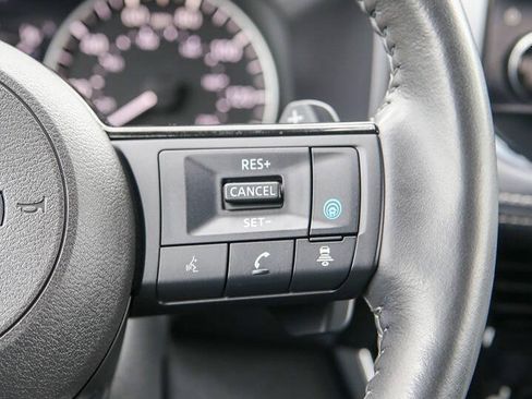Used 2022 Nissan Rogue SL w/ SL Premium Package AWD/4WD image 38