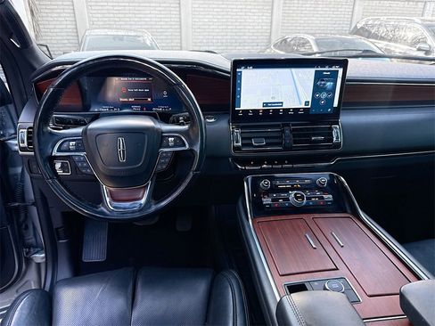 Used 2022 Lincoln Navigator L Reserve image 25