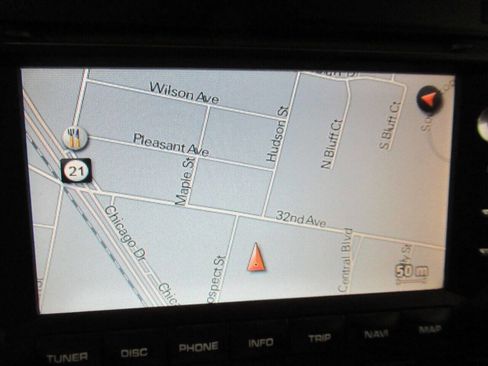 Used 2010 Porsche Cayenne GTS image 11