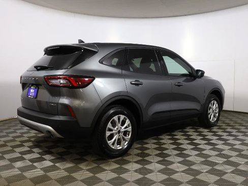Certified 2025 Ford Escape Active w/ Active Premium Tech Pack AWD/4WD image 5
