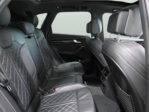 Used 2020 Audi SQ5 Premium Plus w/ Premium Plus Package AWD/4WD image 18
