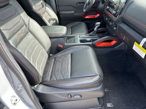 New 2026 Nissan Frontier Pro-X w/ Pro Premium Package RWD image 13