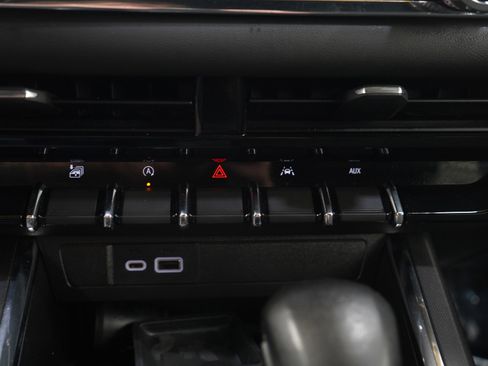 Used 2023 GMC Canyon Elevation w/ Convenience Package AWD/4WD image 28