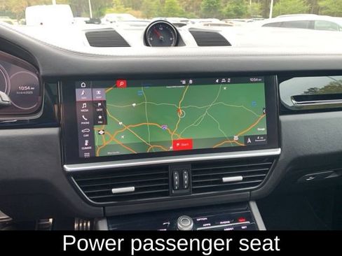 Used 2019 Porsche Cayenne S image 35