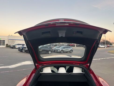 Used 2021 Tesla Model S Performance image 5