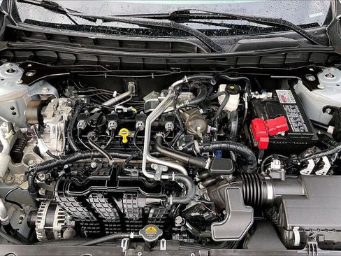 Certified 2024 Nissan Altima 2.5 SR w/ SR Premium Package FWD image 11