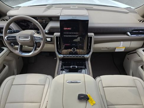 New 2026 GMC Yukon Denali AWD/4WD image 19