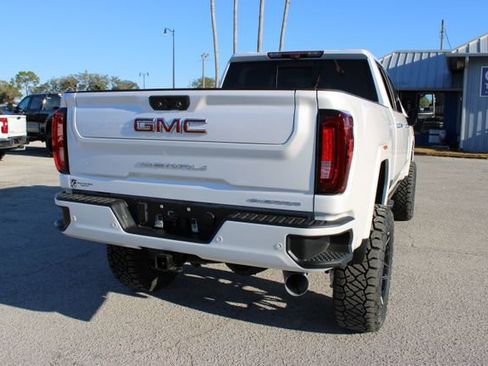 Used 2022 GMC Sierra 2500 Denali w/ Denali Ultimate Package image 12