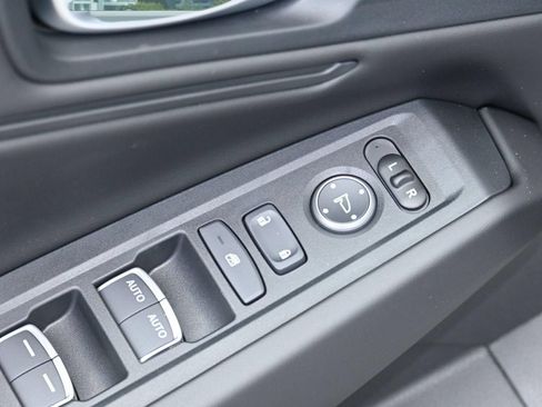 New 2025 Honda Accord SE image 16