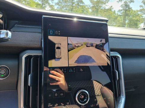 New 2026 GMC Acadia Denali w/ Super Cruise Package image 20