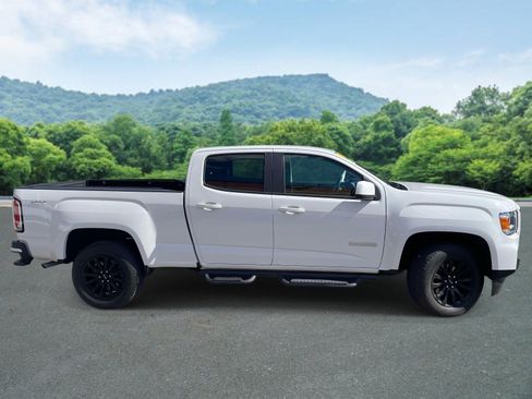 Used 2022 GMC Canyon Elevation w/ Elevation Premium Package AWD/4WD image 21