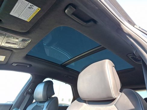 Used 2022 Genesis GV70 3.5T Sport w/ Sport Prestige Package image 15