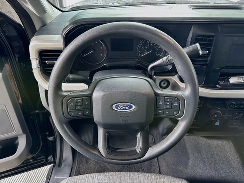 Used 2025 Ford F250 XLT AWD/4WD image 15