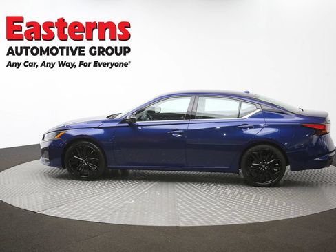 Used 2023 Nissan Altima 2.5 SR FWD image 59