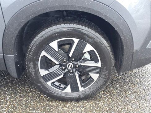 New 2026 Nissan Kicks SV w/ Cold Weather Package image 9