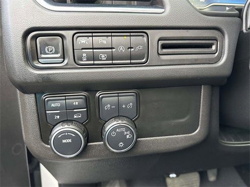 Certified 2022 Chevrolet Tahoe LT w/ Luxury Package image 25