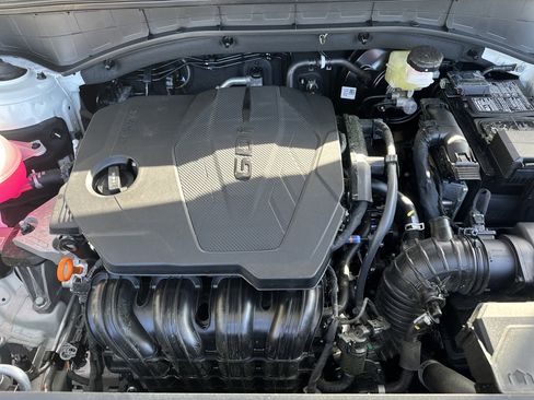 Used 2025 Kia Sorento S FWD image 10