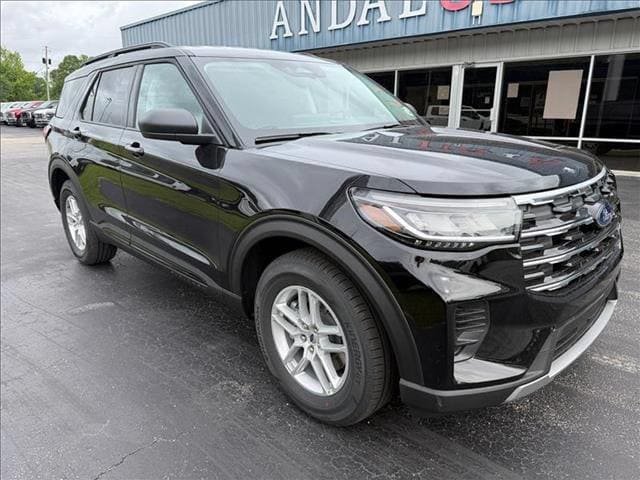 New 2026 Ford Explorer Active RWD image 12