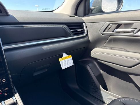 New 2026 GMC Terrain Denali AWD/4WD image 28