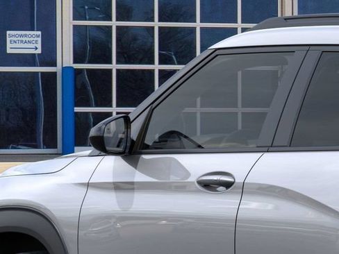 New 2026 Chevrolet TrailBlazer ACTIV w/ Convenience Package AWD/4WD image 12
