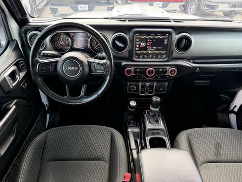 Used 2021 Jeep Wrangler Unlimited Sport AWD/4WD image 15