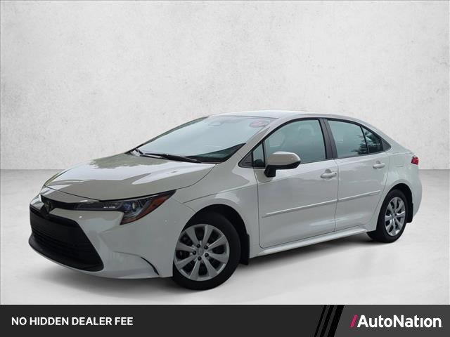 Used 2024 Toyota Corolla LE FWD image 1