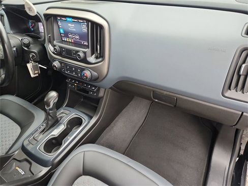 Certified 2022 Chevrolet Colorado Z71 w/ Safety Package image 25