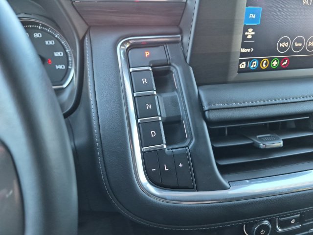 Used 2023 Chevrolet Suburban LS w/ Driver Alert Package AWD/4WD image 18