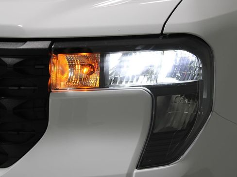 New 2026 Ford Maverick XL FWD image 48