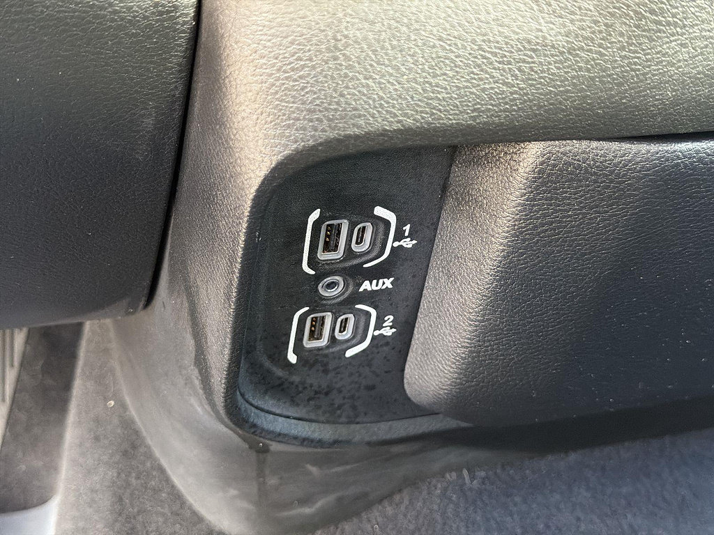 Used 2021 RAM 3500 Big Horn w/ Level 1 Equipment Group AWD/4WD image 39