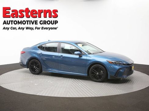 Used 2025 Toyota Camry SE FWD image 48