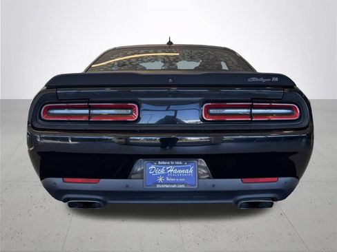 Used 2017 Dodge Challenger R/T w/ Quick Order Package 28P T/A RWD image 8