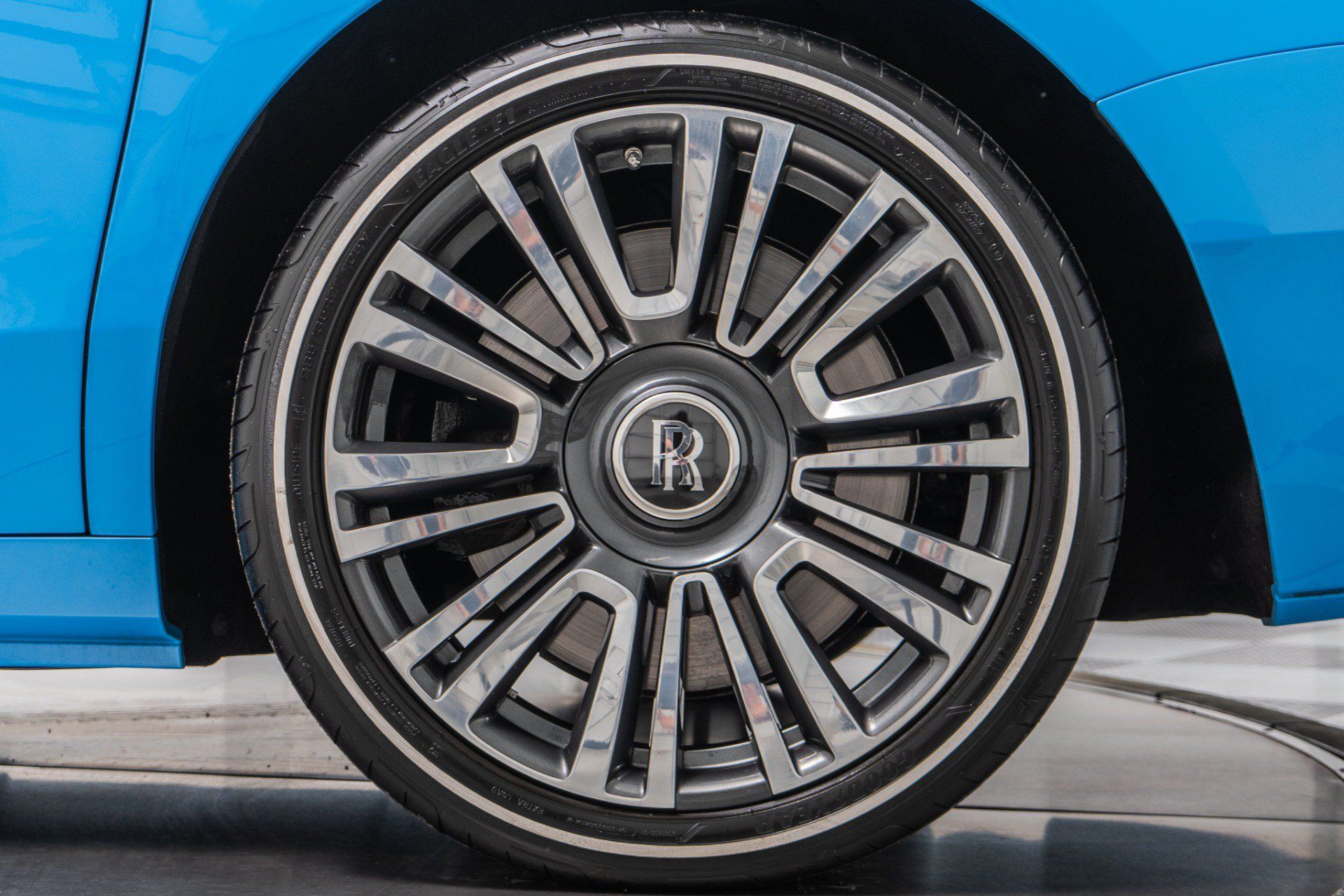 Used 2023 Rolls-Royce Ghost AWD/4WD image 11