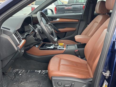 Used 2021 Audi Q5 2.0T Premium Plus w/ Premium Plus Package image 2