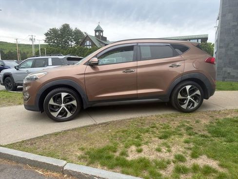 Used 2016 Hyundai Tucson Limited w/ Option Group 03 AWD/4WD image 5