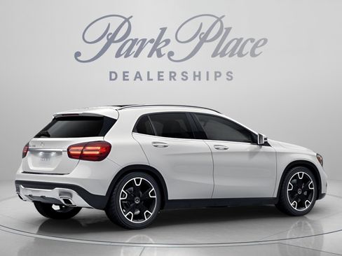 Used 2018 Mercedes-Benz GLA 250 image 21